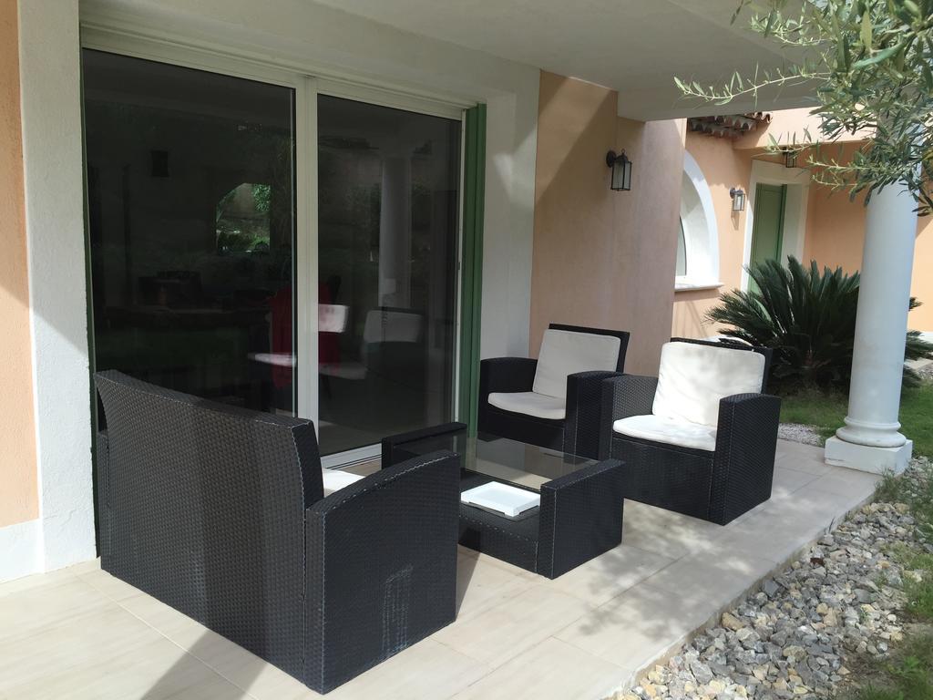 Belle Villa Dans Clos Prive - Saint Raphael Boulouris ภายนอก รูปภาพ